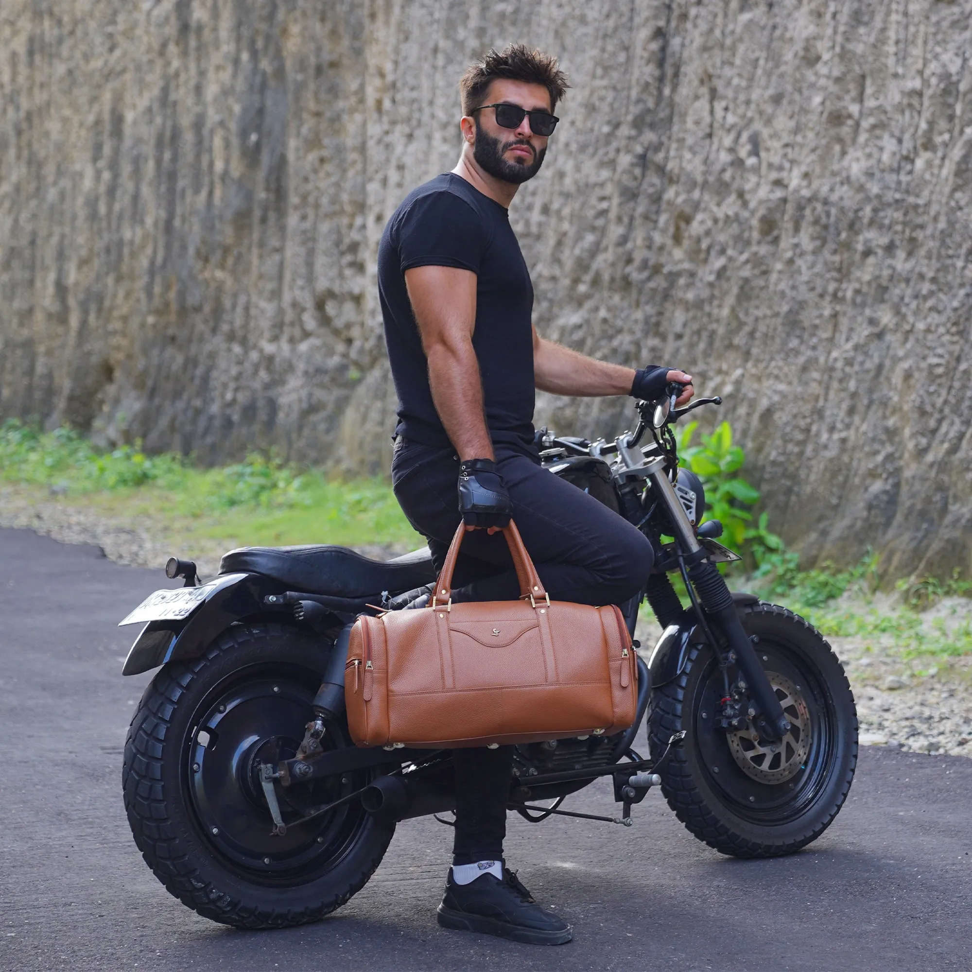 Bush Duffle Bag | Genuine Leather Travel Bag | Duffle Bag for Men | Color: Tan & Blue