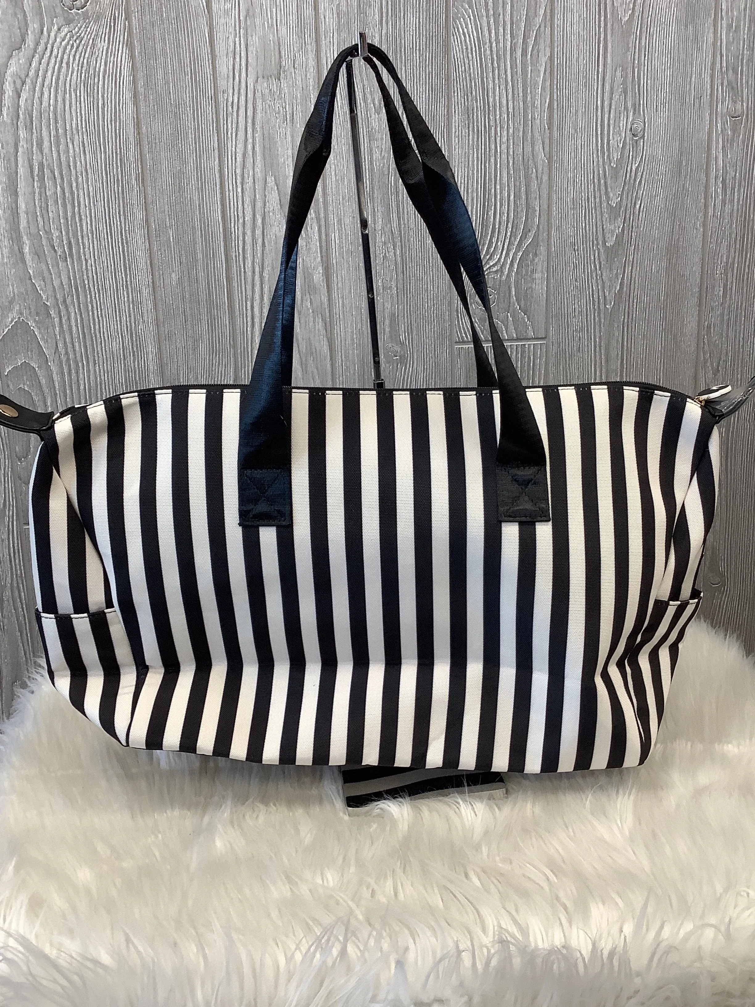 Duffle And Weekender By Alice   Olivia, Size: Large