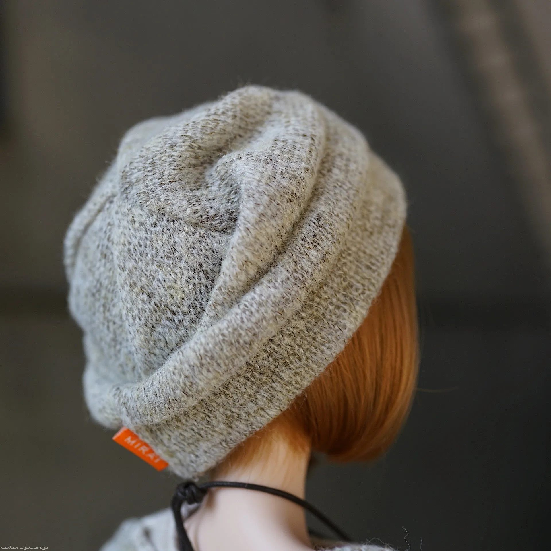 Knit Beanie (Beige-ish)