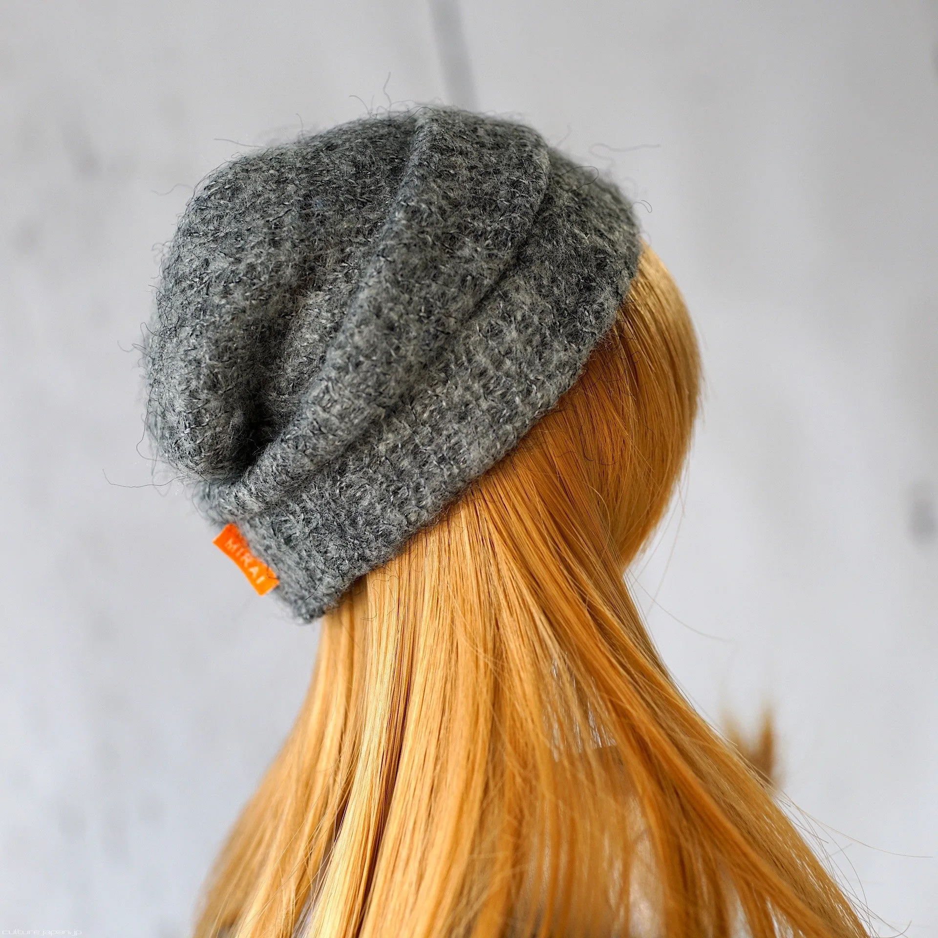 Knit Beanie (Gray)