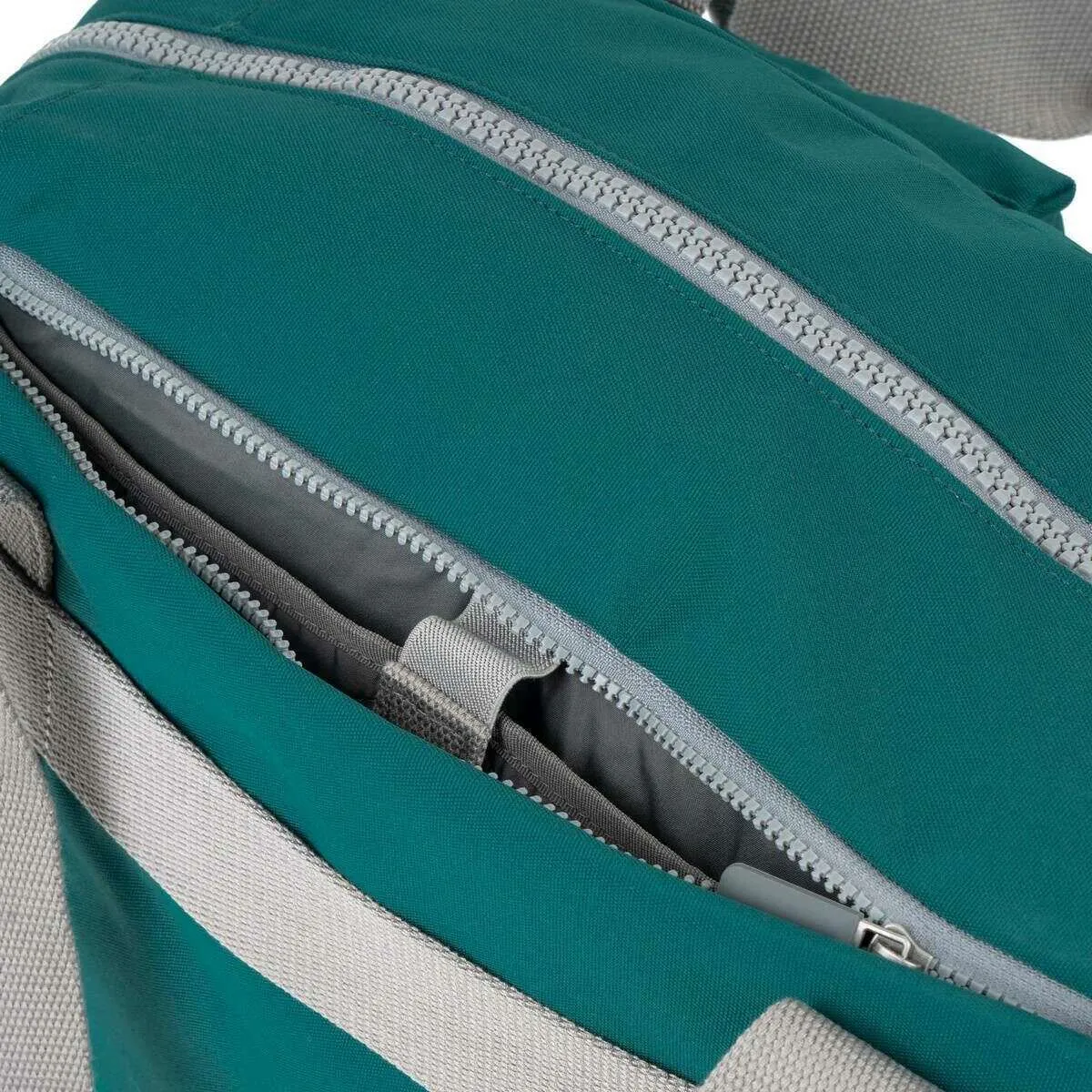 Roka Gatwick Medium Recycled Canvas Duffle Bag - Teal