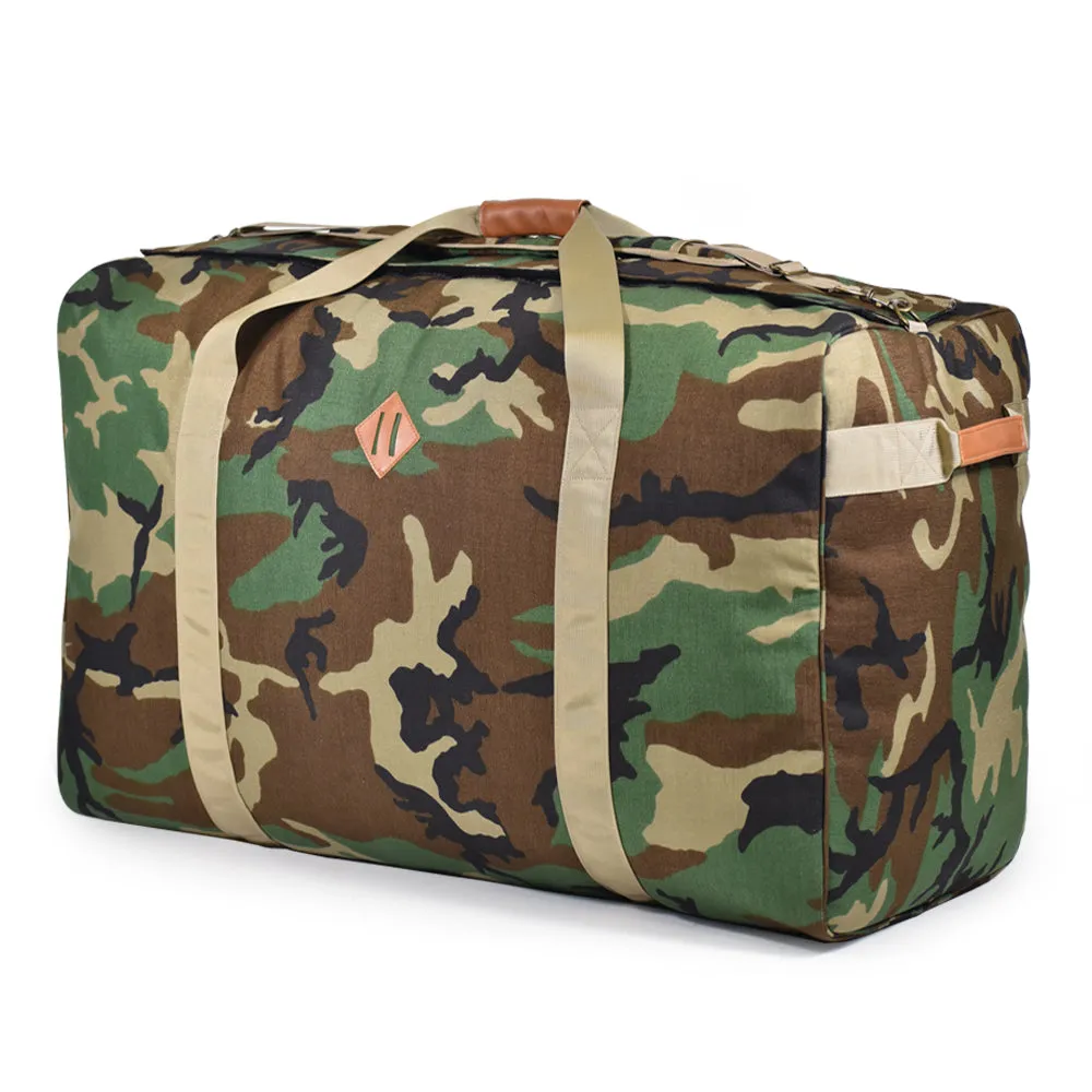 SMELL PROOF DUFFLE BAG "THE MAGNUM" - WOODLAND CAMO