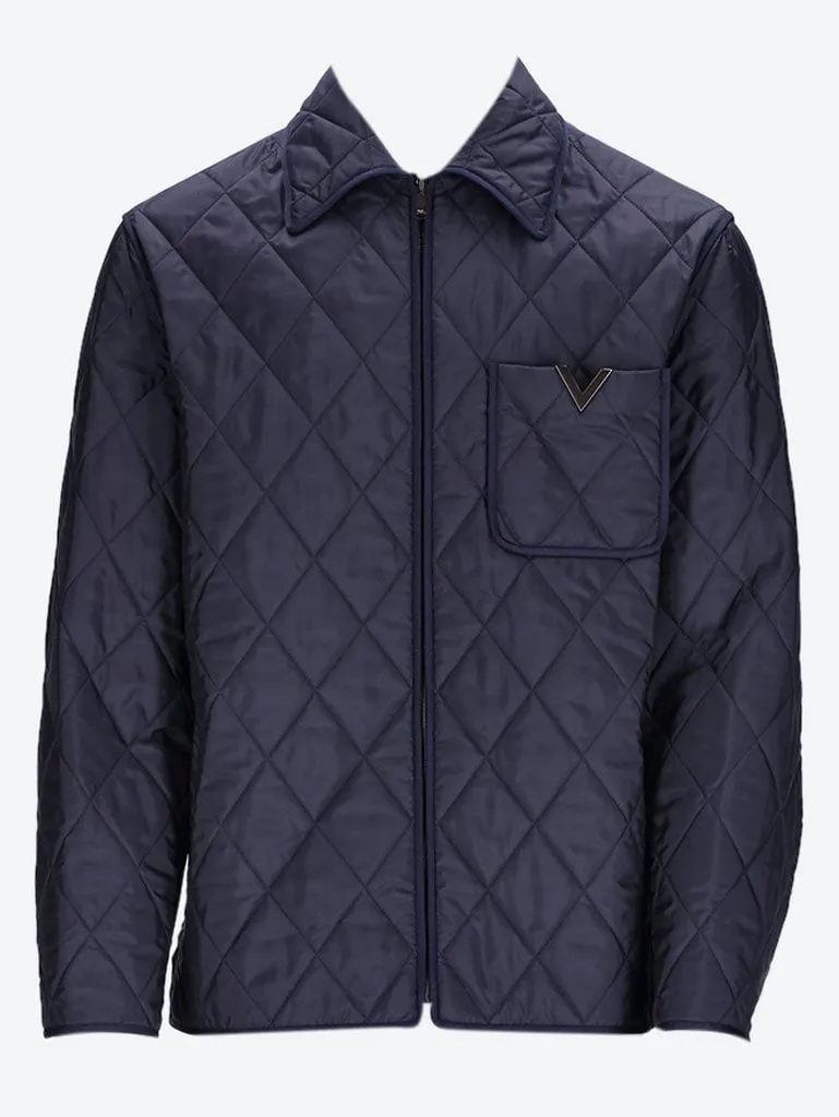 V detail quilted jacket